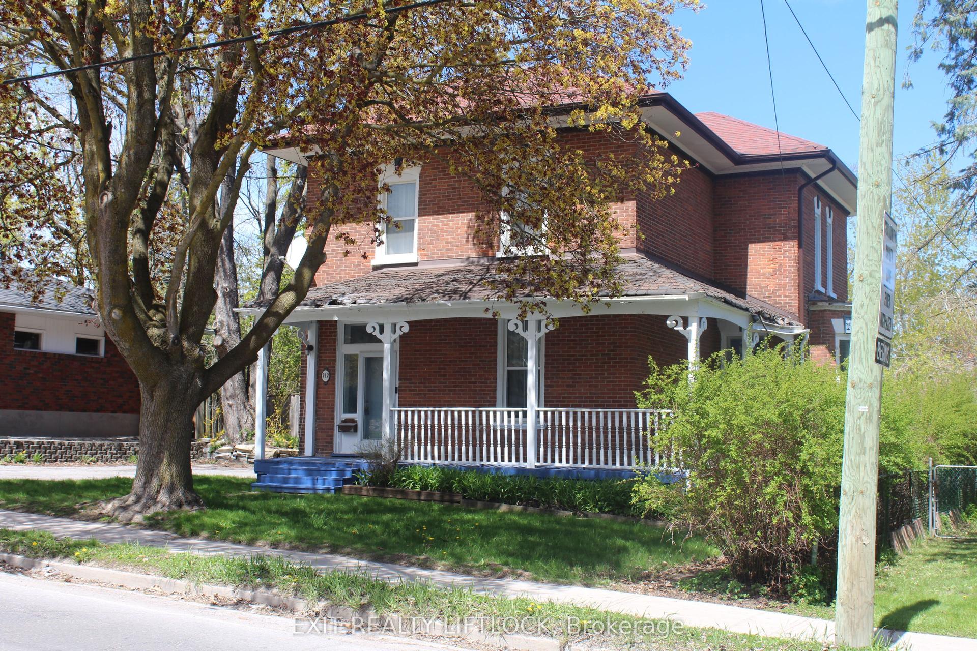 212 Barnardo Avenue — photo 1