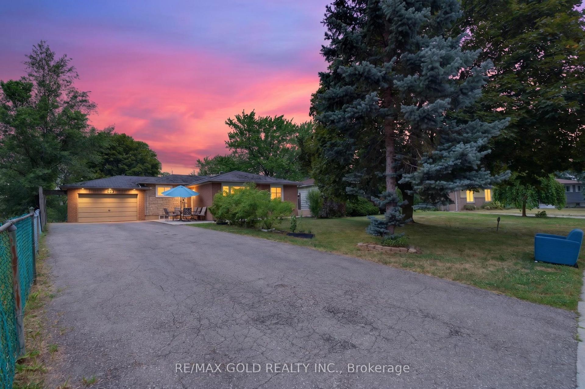 32 Dunblaine Crescent, Brampton — Detached for sale, photo 1