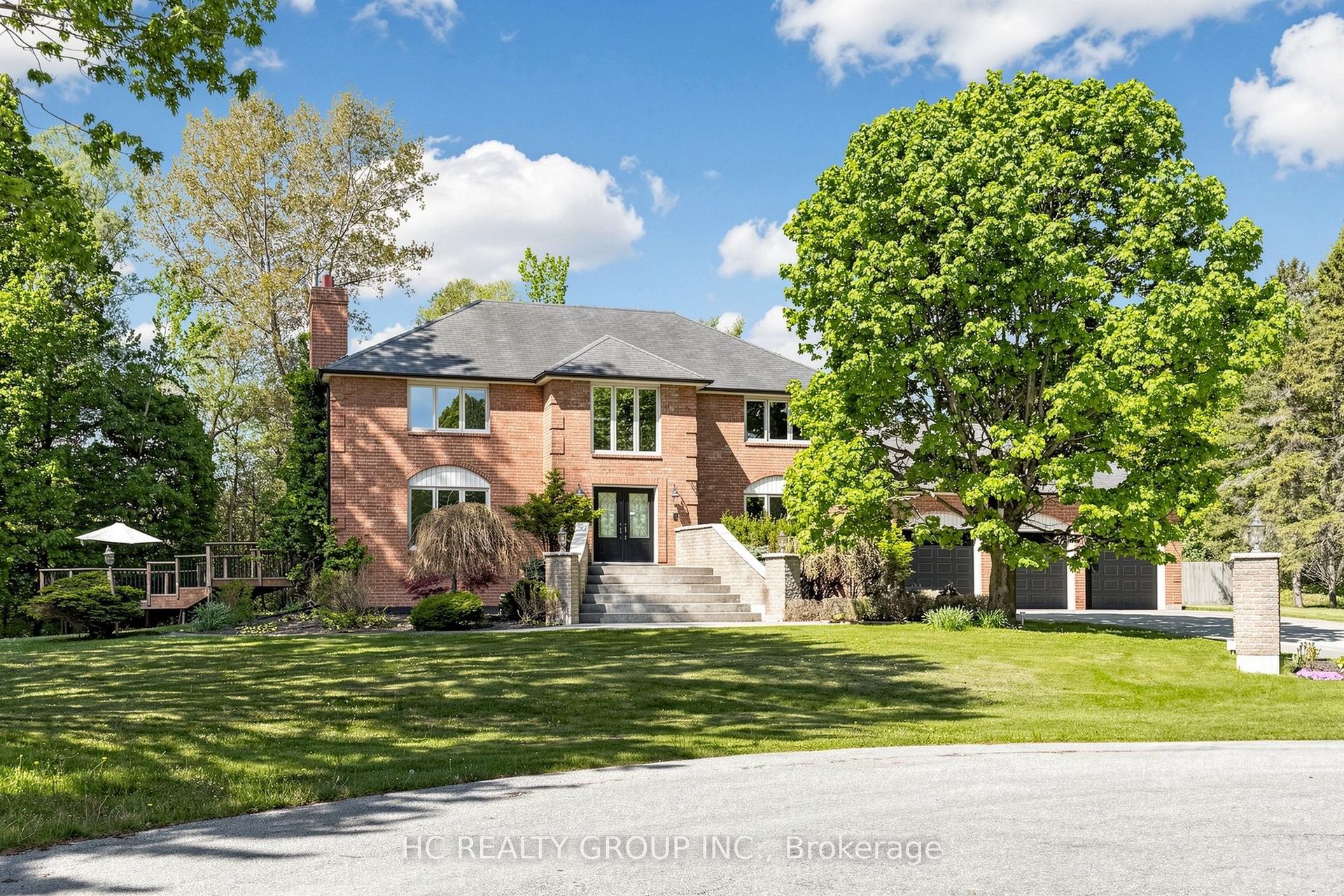 12 Bunting Court — photo 1