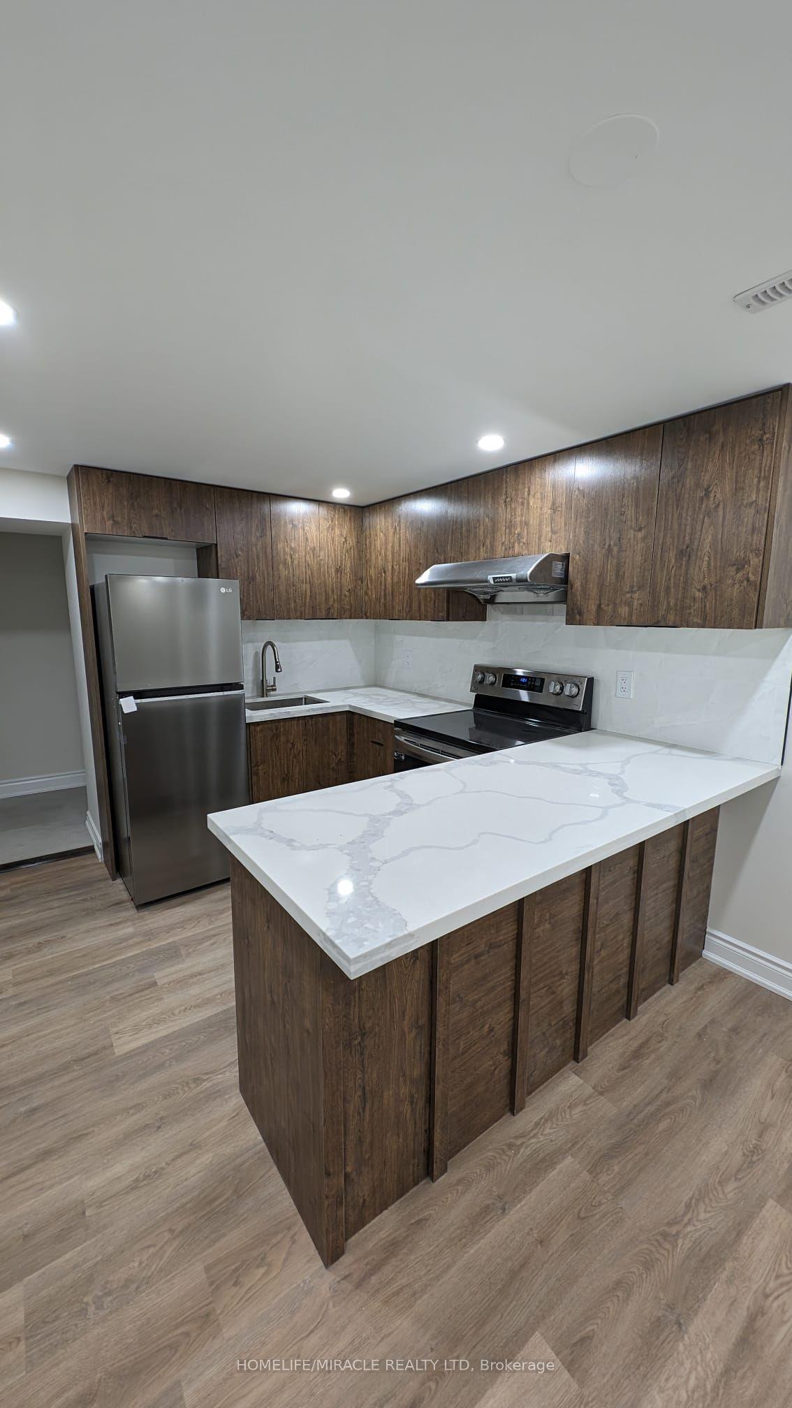163 Whitfield Avenue, Toronto — Detached for lease, photo 1