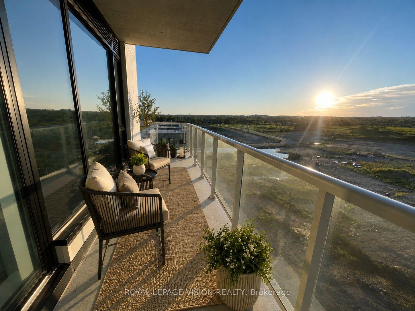 2 David Eyer Road 625 #625, Richmond Hill — Condo for sale, photo 1