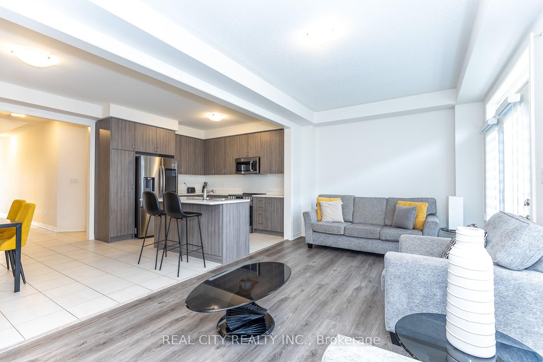 11 Hager Creek Terrace — photo 1
