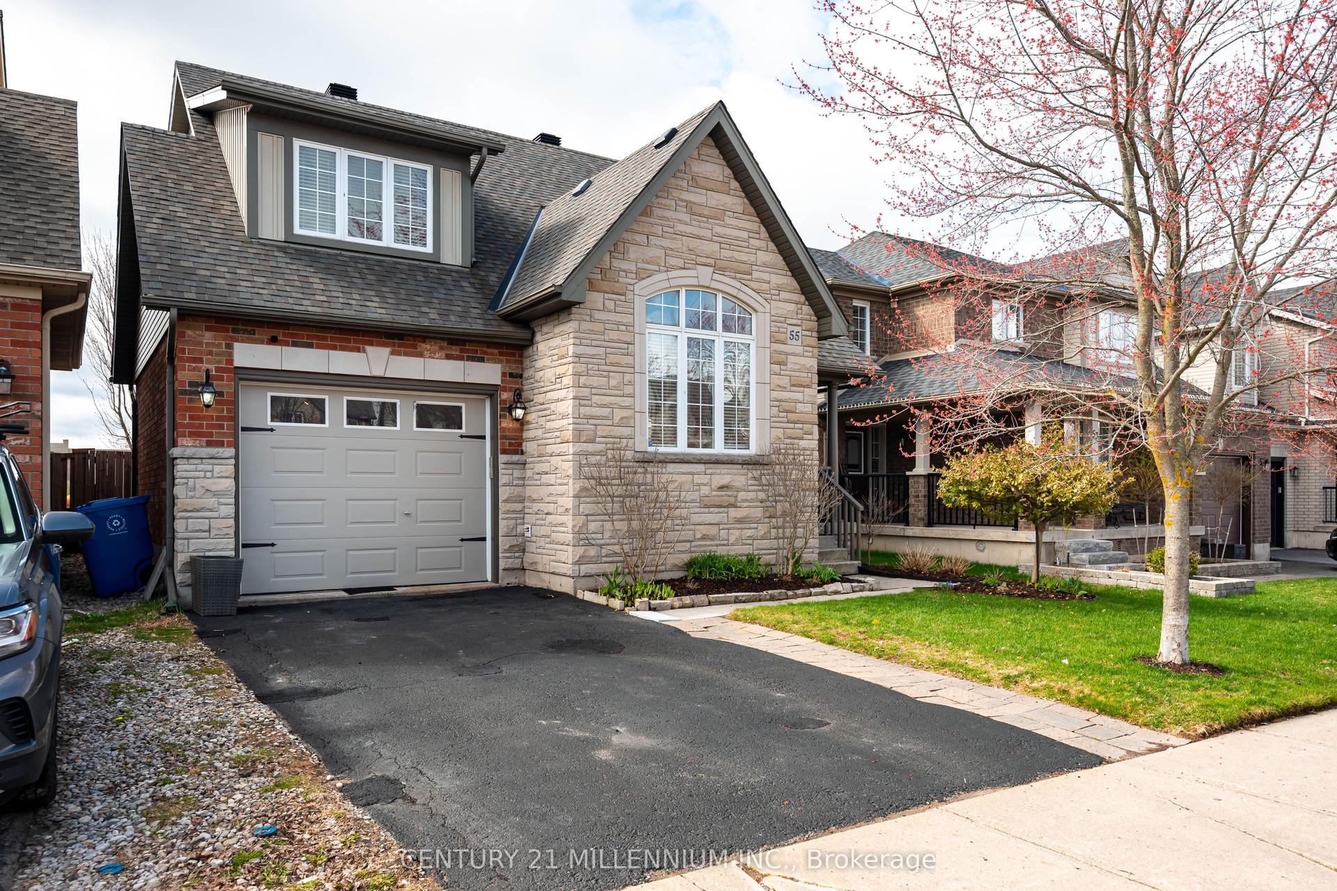55 Mcmaster Road — photo 1