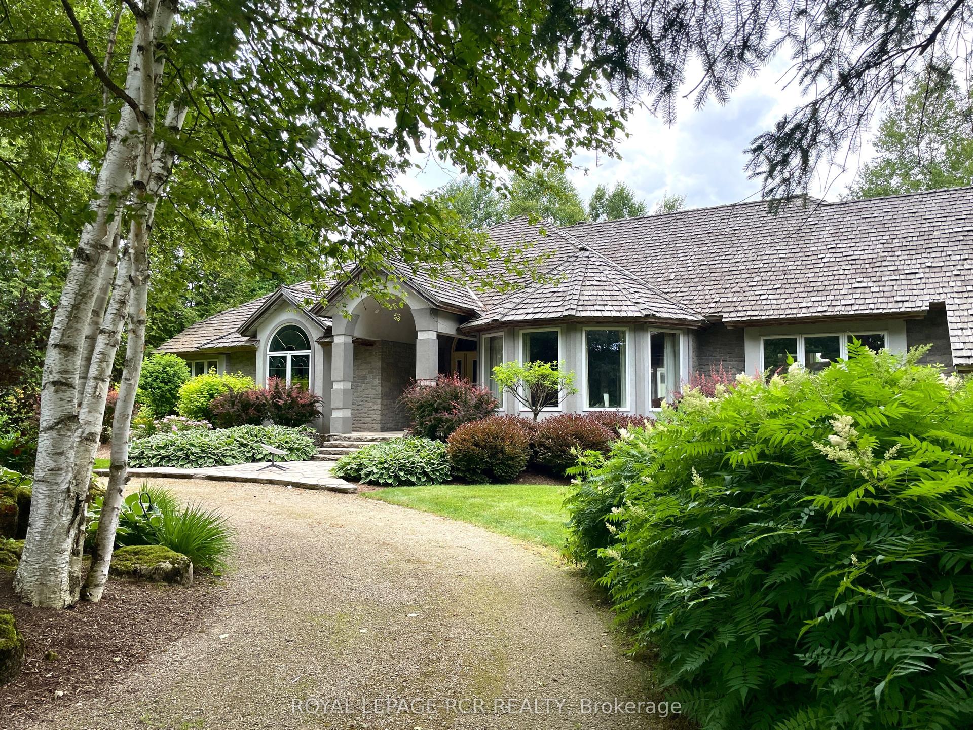 101089 10th Side Road, East Garafraxa — Detached for sale, photo 1