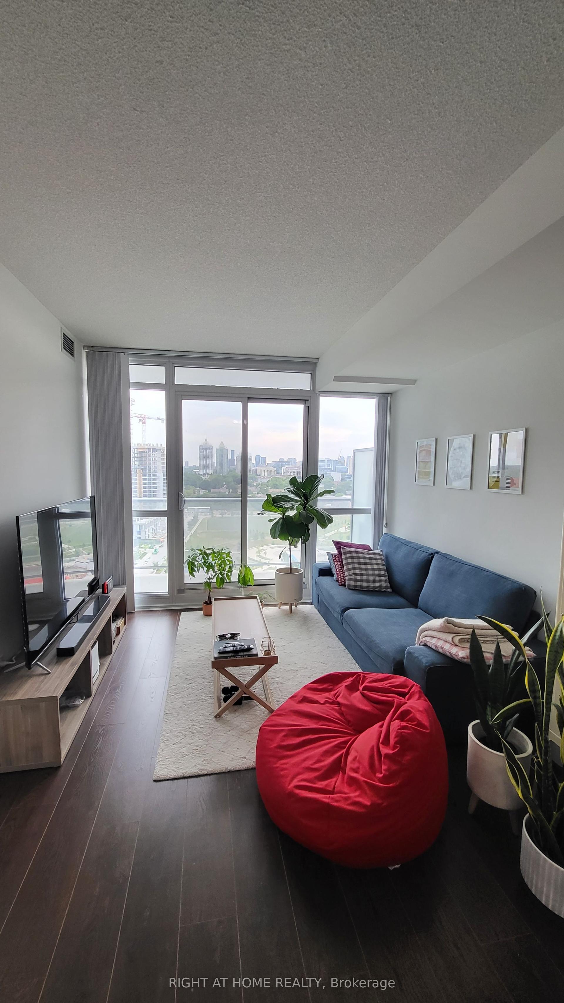 121 MCMAHON Drive 2211 #2211, Toronto — Condo for sale, photo 1