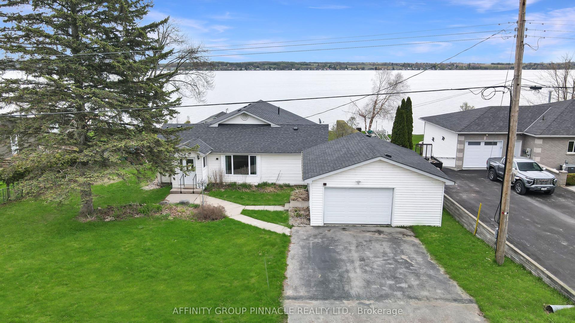 143 Beehive Drive — photo 1