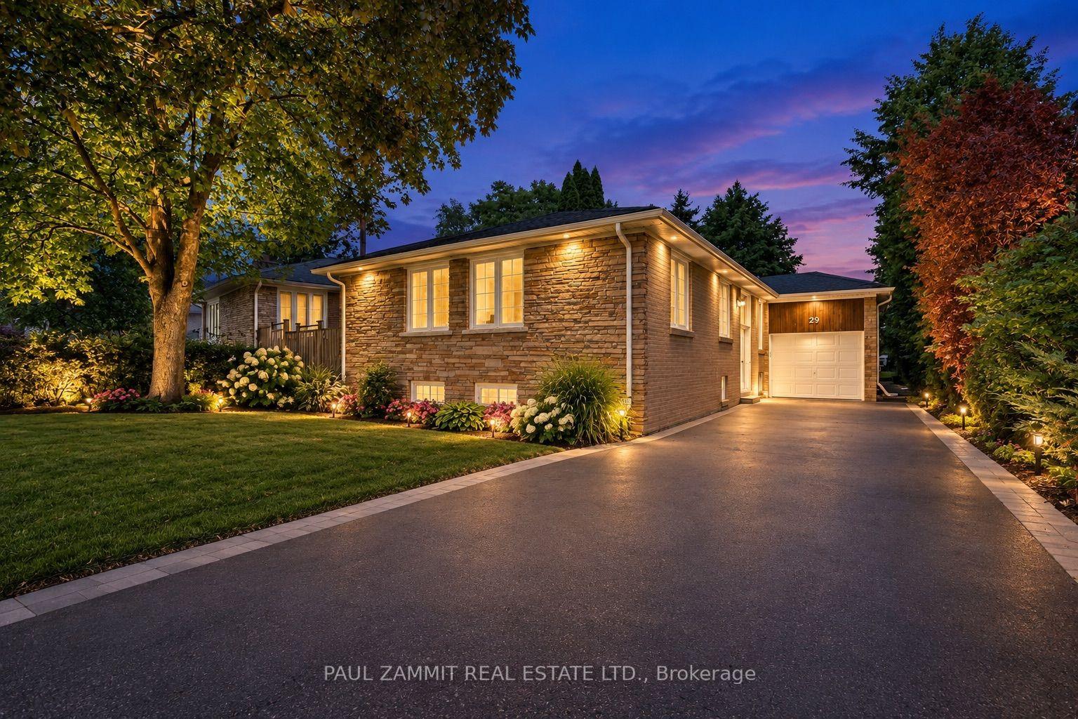 29 Heathview Avenue, Toronto — Detached for sale, photo 1