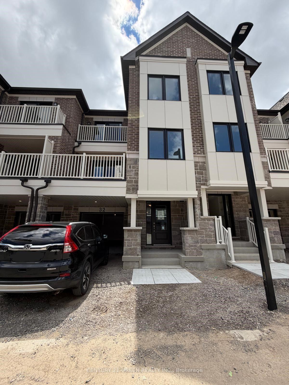 32 Canyon Drive, Kitchener — Townhouse for lease, photo 1