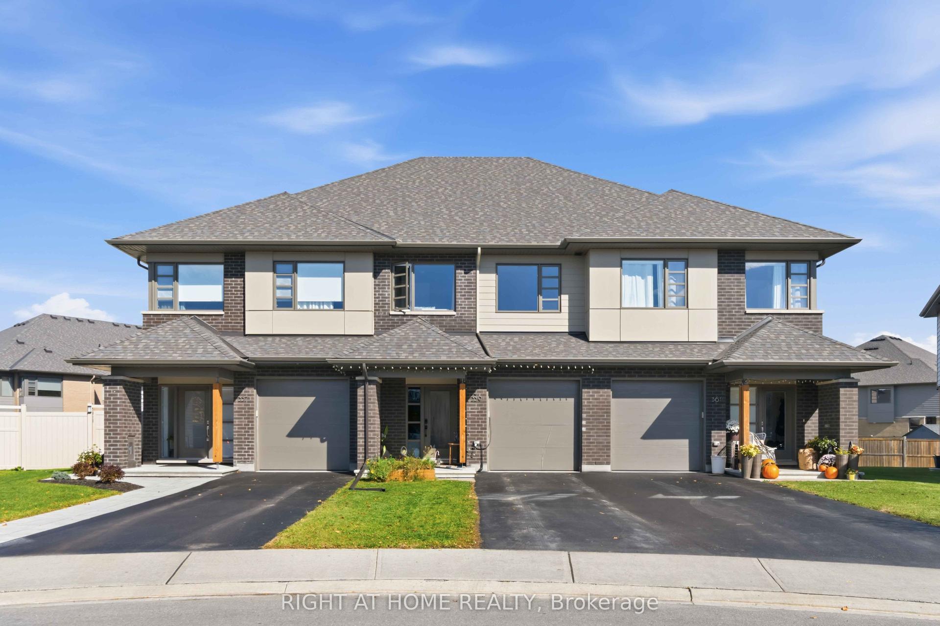 359 Big Dipper Street, Blossom Park - Airport and Area — Townhouse for lease, photo 1