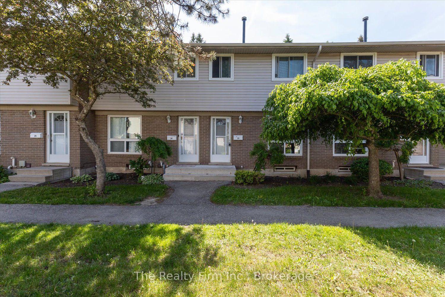 88 Avonwood Drive 33 #33, Stratford — Condo Town for sale, photo 1