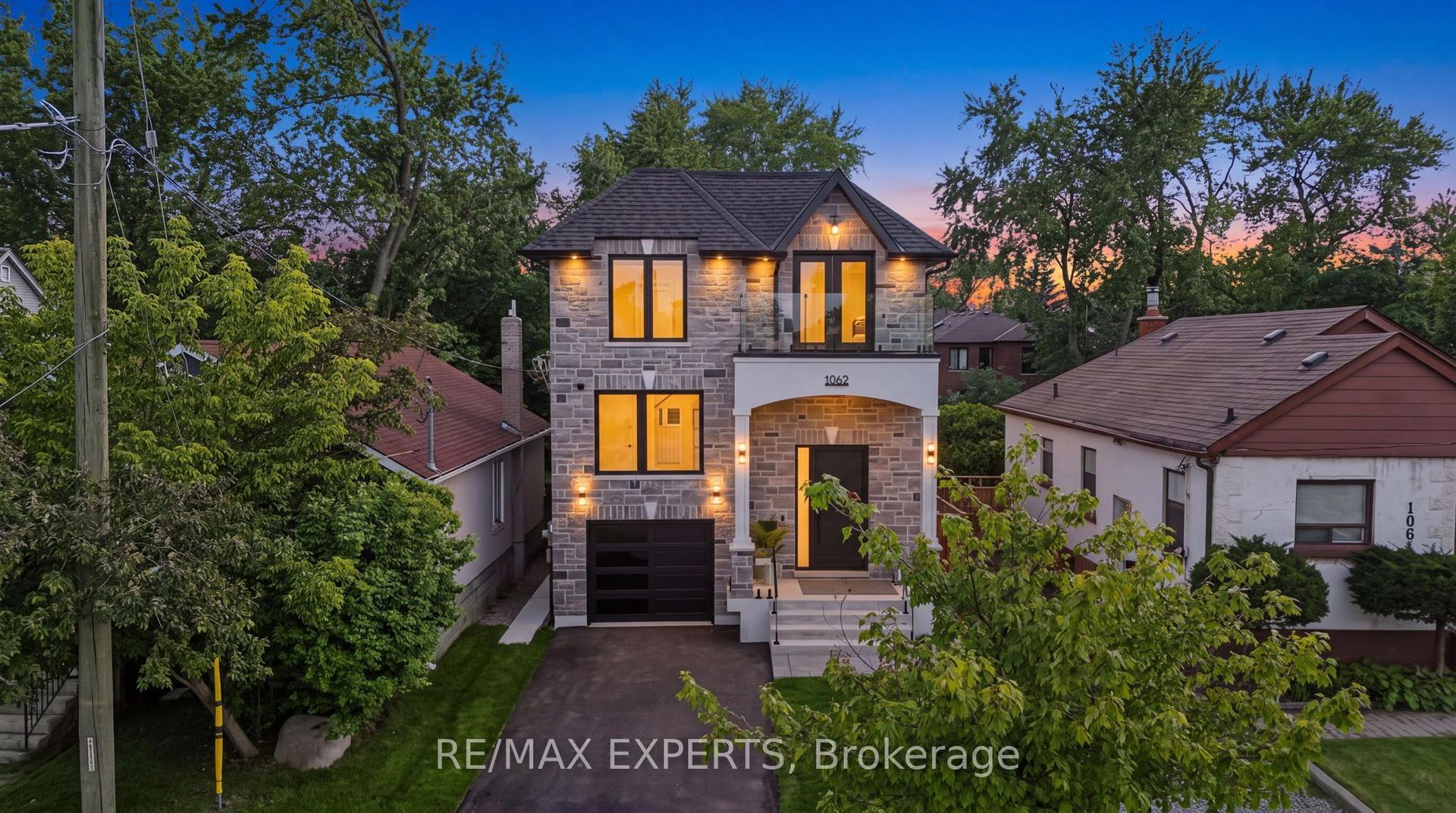 1062 Alexandra Avenue, Mississauga — Detached for sale, photo 1