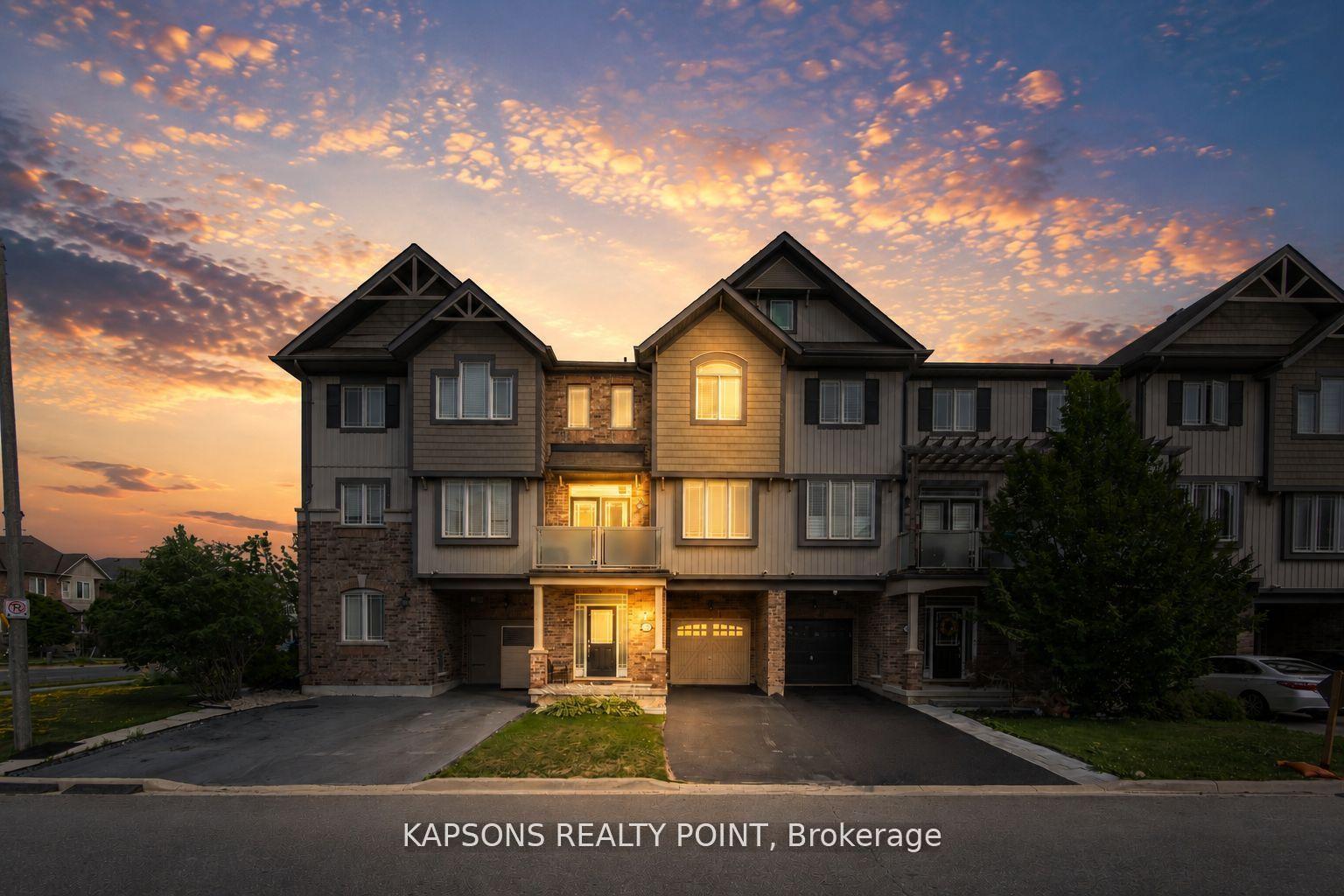 43 Waterville Way, Caledon — Townhouse for lease, photo 1