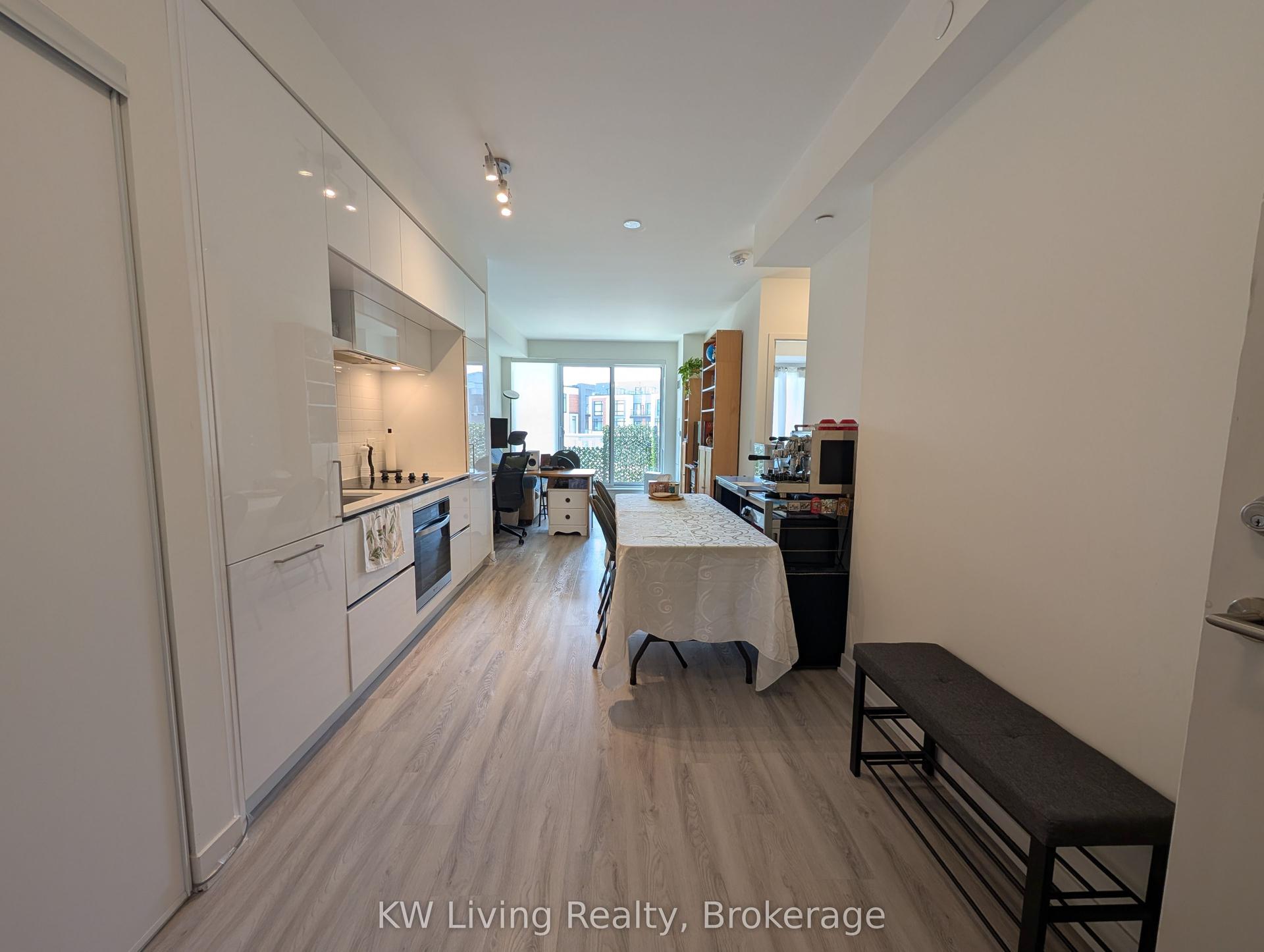 6 David Eyer Road 218 #218 — photo 1
