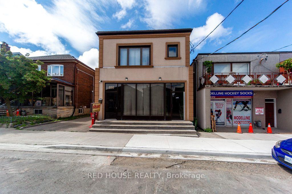 658 Vaughan Road, Toronto — Detached for sale, photo 1