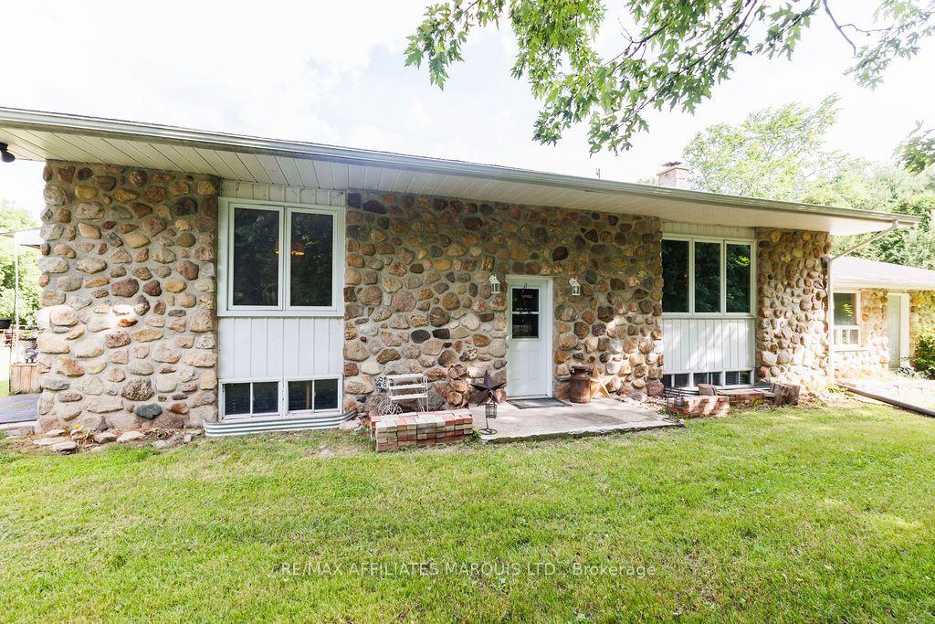 21111 Concession 8 Road, South Glengarry — Detached for sale, photo 1