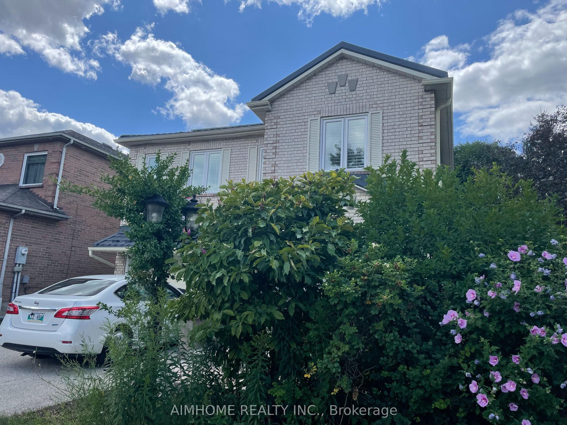 4072 Colonial Drive, Mississauga — Detached for lease, photo 1