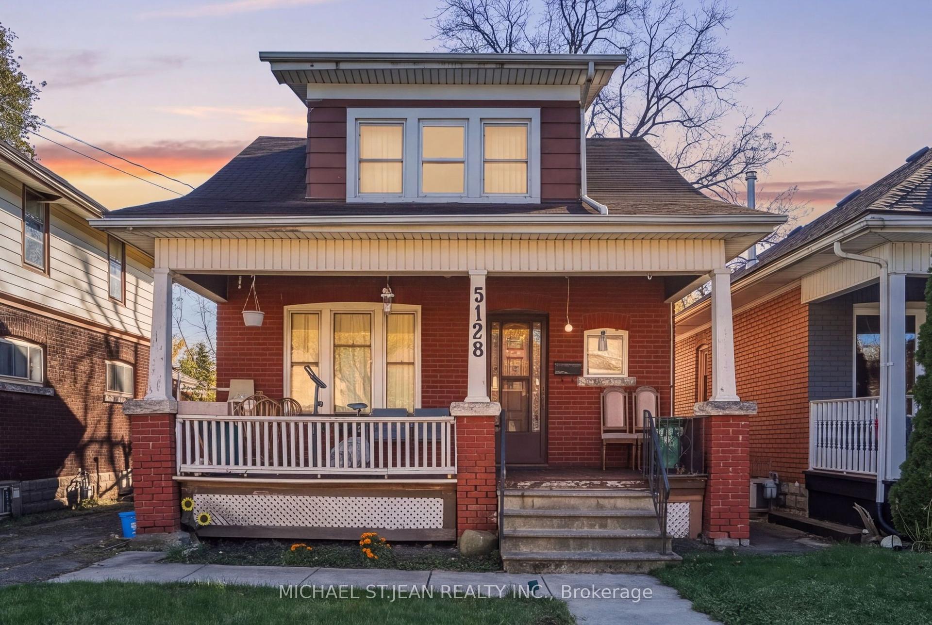 5128 Willmott Street, Niagara Falls — Detached for sale, photo 1