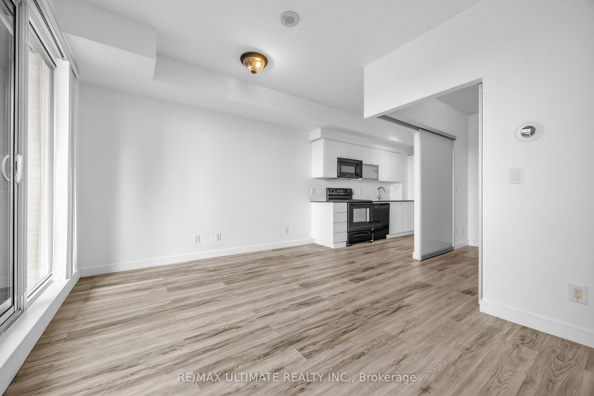 150 East Liberty Street 1110 #1110 — photo 1