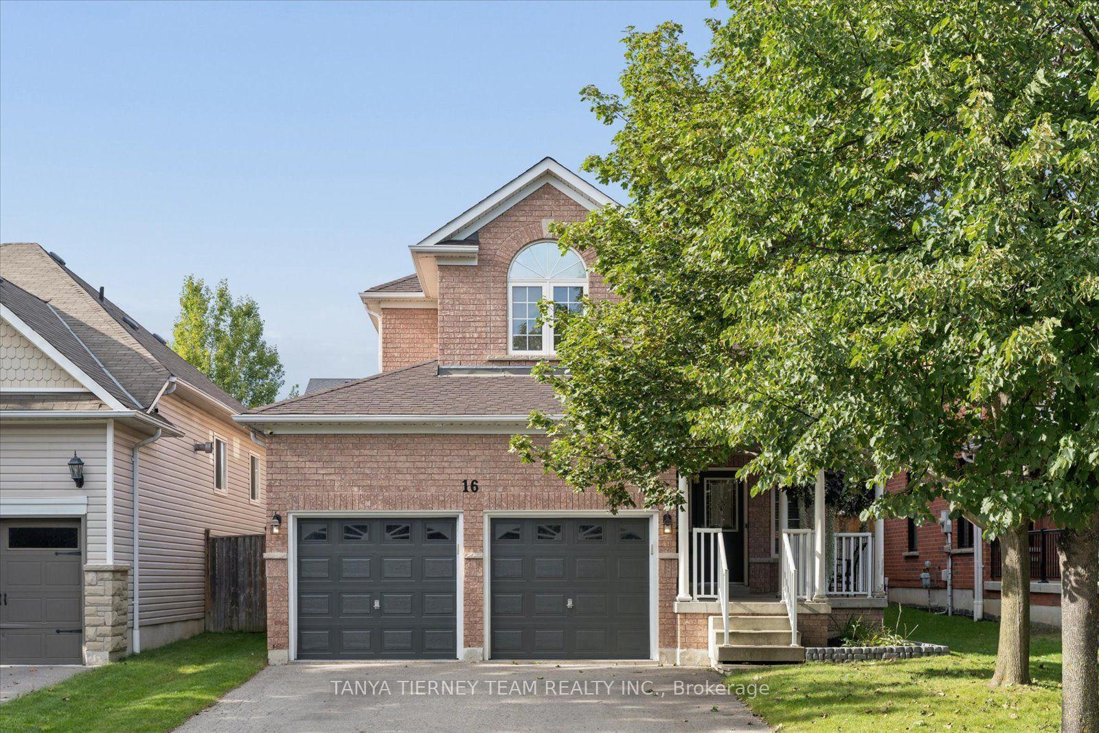 16 Corianne Avenue, Whitby — Detached for sale, photo 1