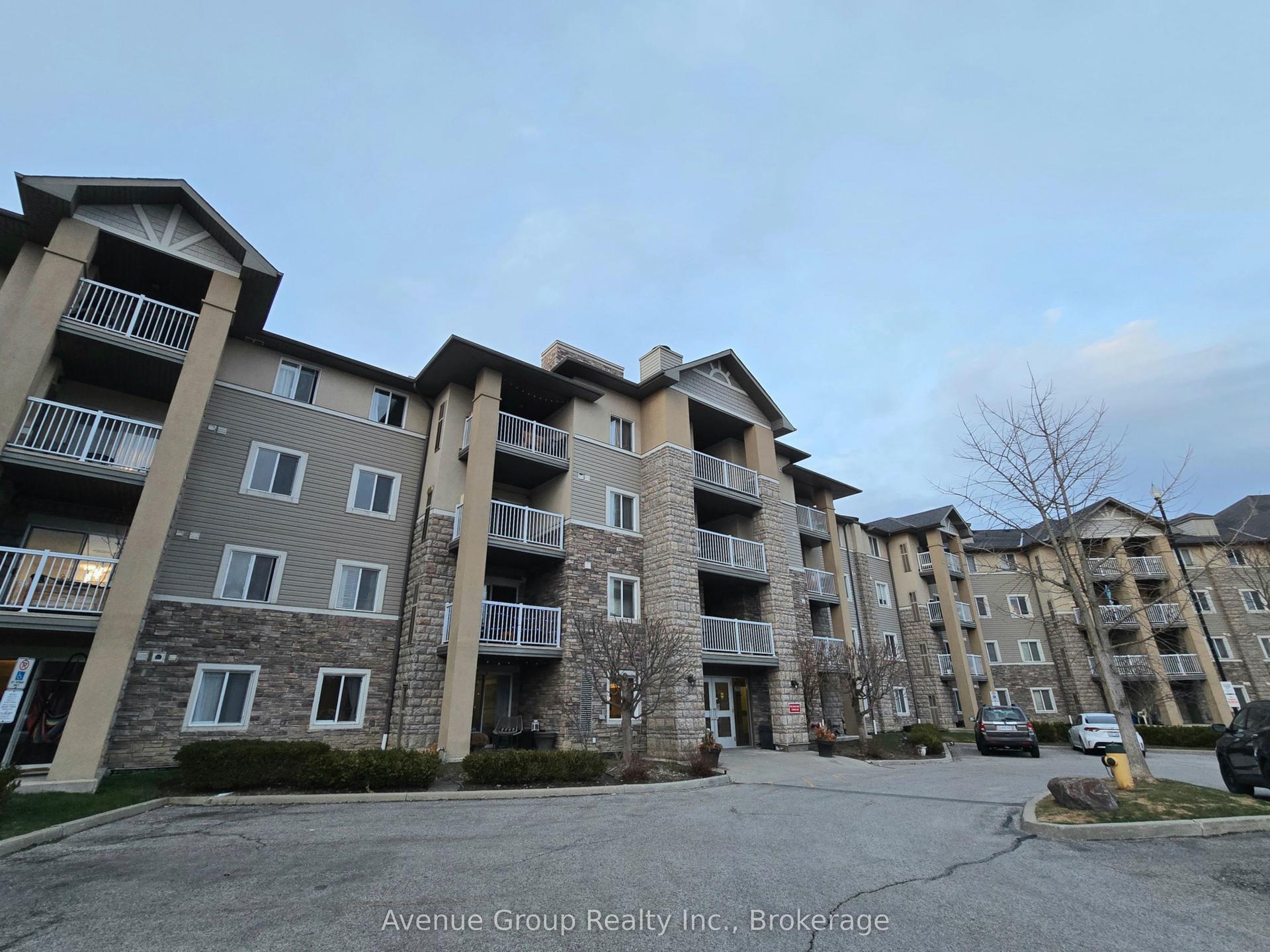 684 Warden Avenue 314 - Room 2 #314 - Room 2, Toronto — Condo for lease, photo 1