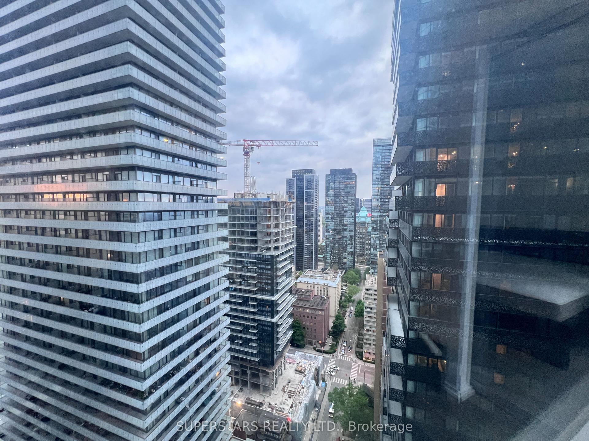 45 Charles Street E 3509 #3509, Toronto — Condo for lease, photo 1