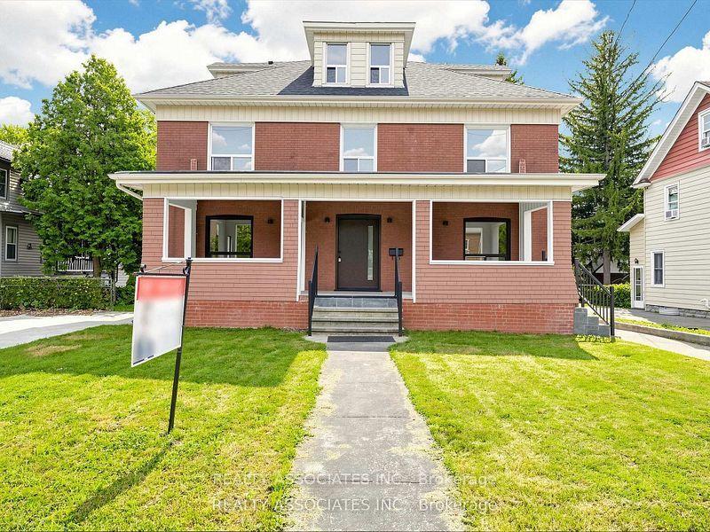 6058 Culp Street, Niagara Falls — Detached for lease, photo 1