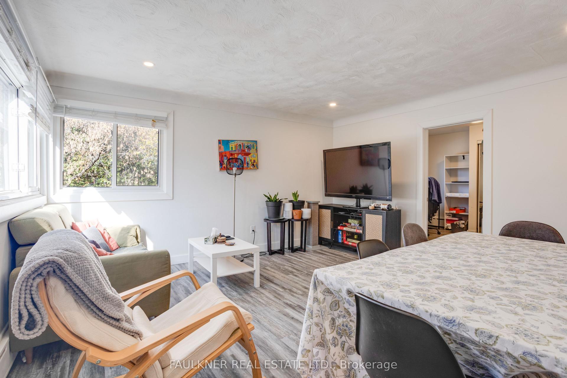 161 Lebrun Street, Vanier and Kingsview Park — Multiplex for lease, photo 1