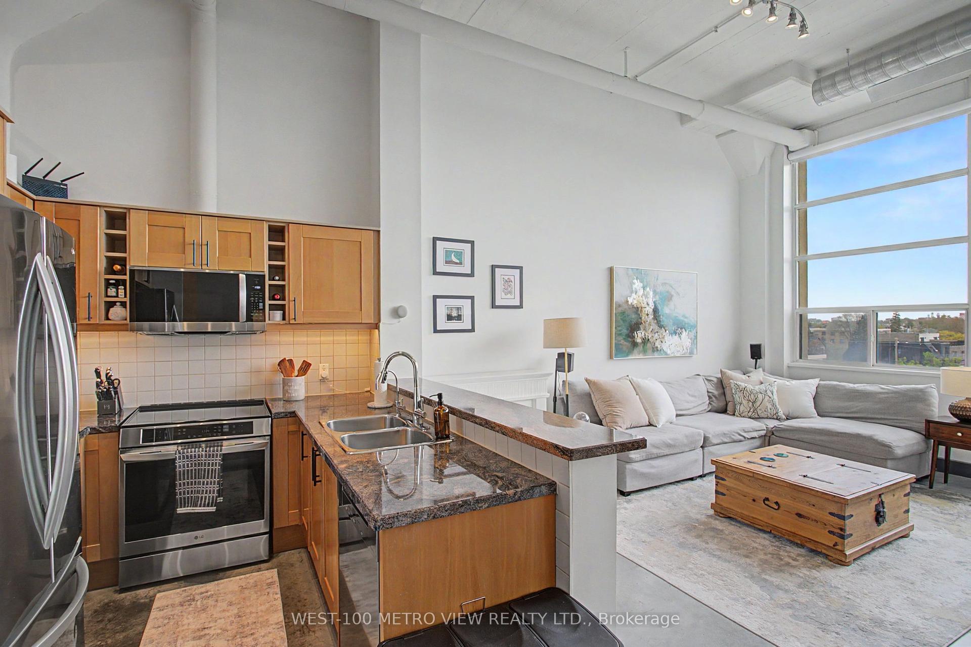 1001 Roselawn Avenue 415 #415 — photo 1