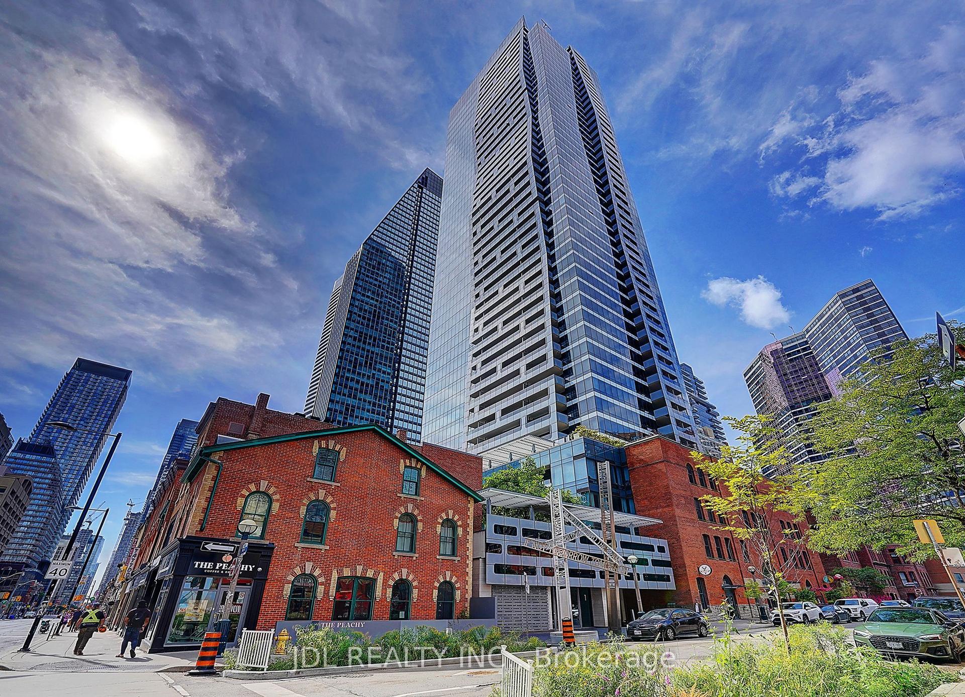 5 St Joseph Street 4502 #4502, Toronto — Condo for sale, photo 1