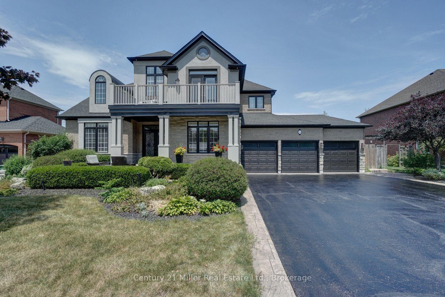 8 Watercliff Place — photo 1