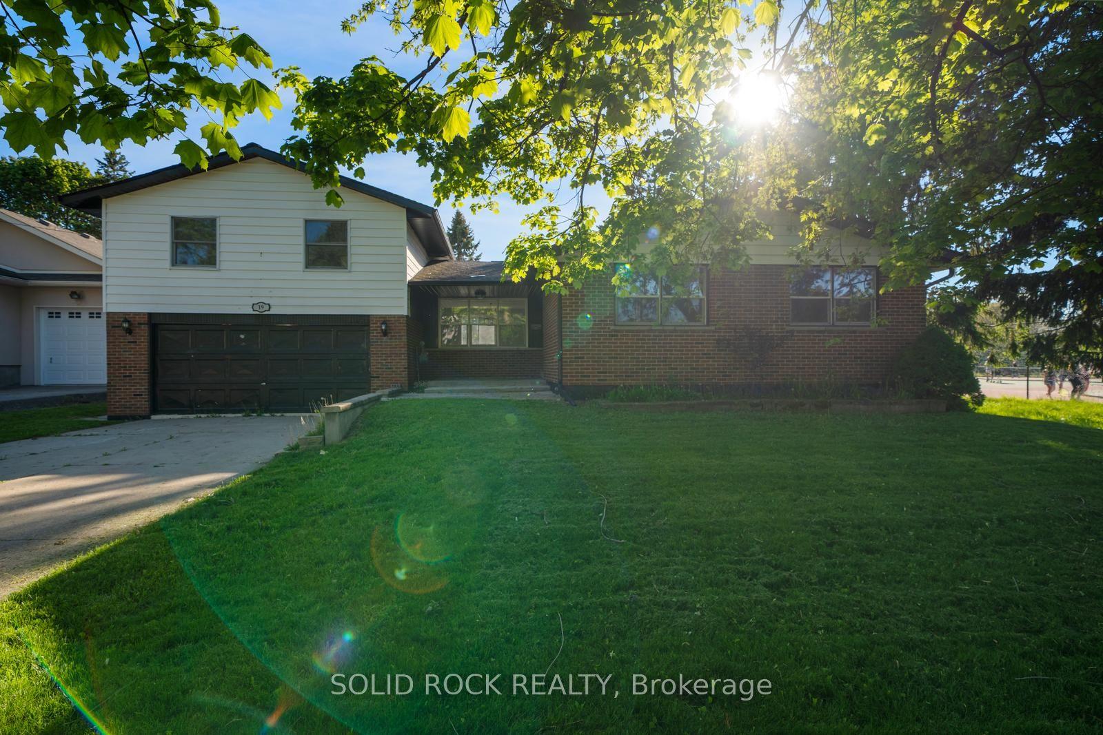 19 Coverdale Avenue, Cobourg — Detached for sale, photo 1