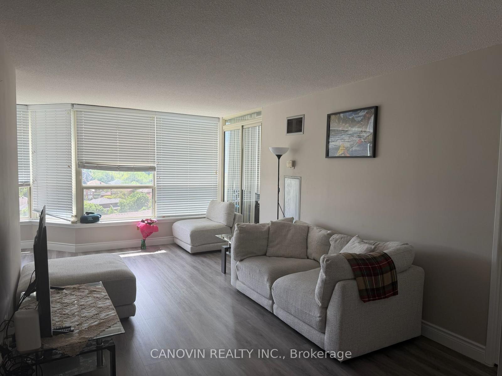 55 W Elm Drive W 1401 #1401 — photo 1