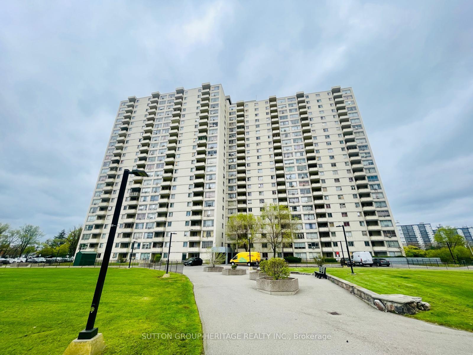 320 Dixon Parkway 1613 #1613 — photo 1