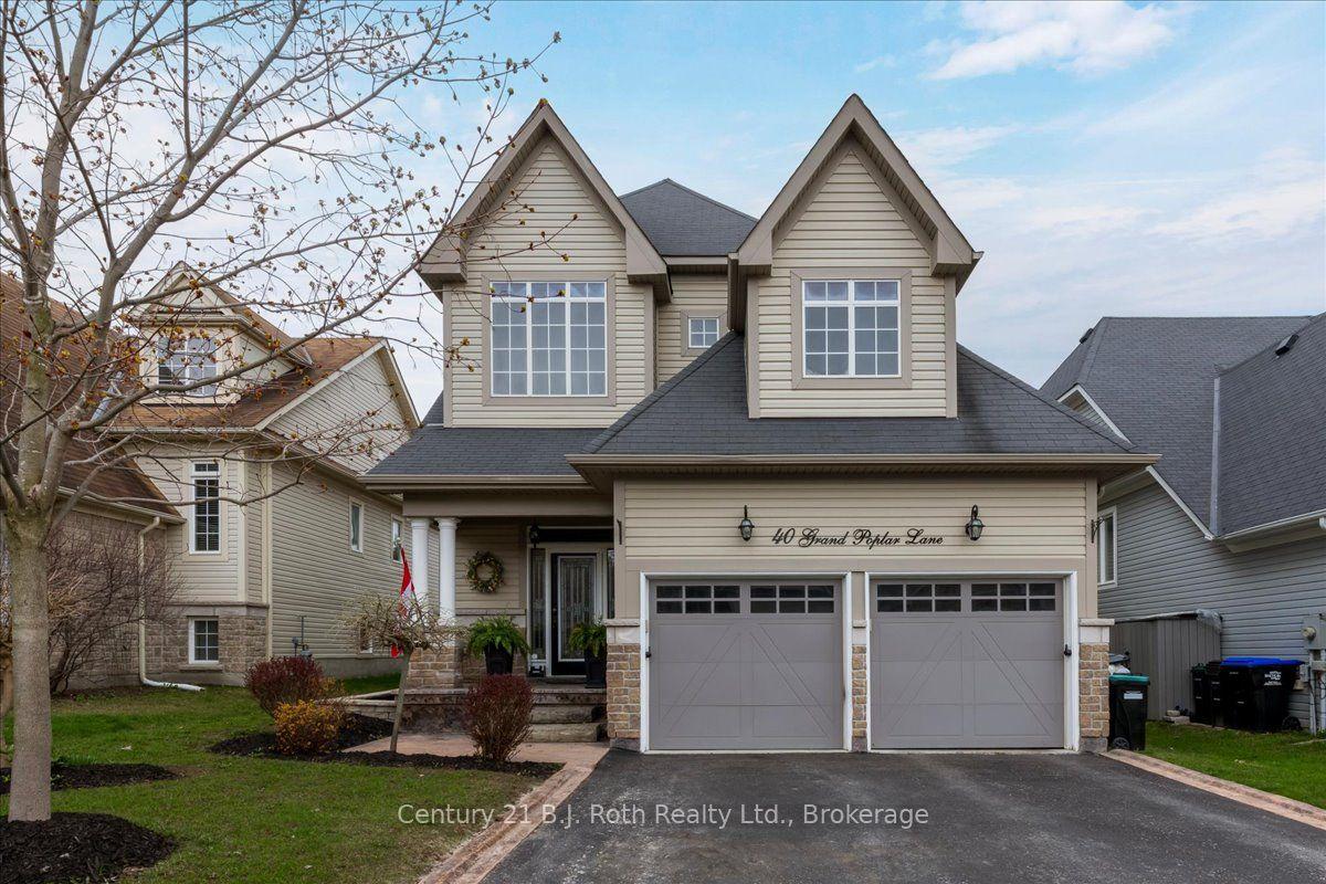 40 Grand Poplar Lane — photo 1