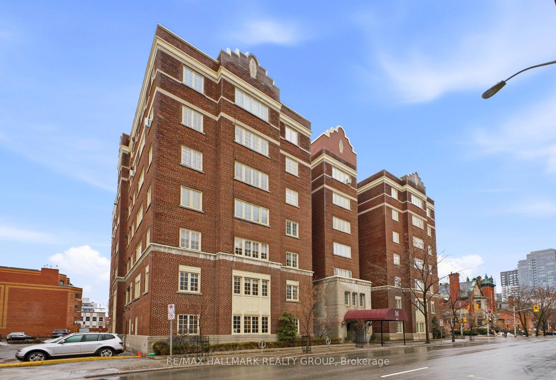 260 Metcalfe Street 1C #1C — photo 1