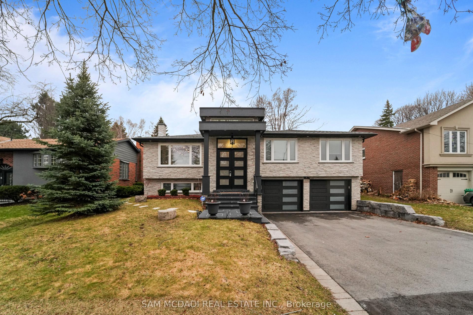 1434 Petrie Way — photo 1