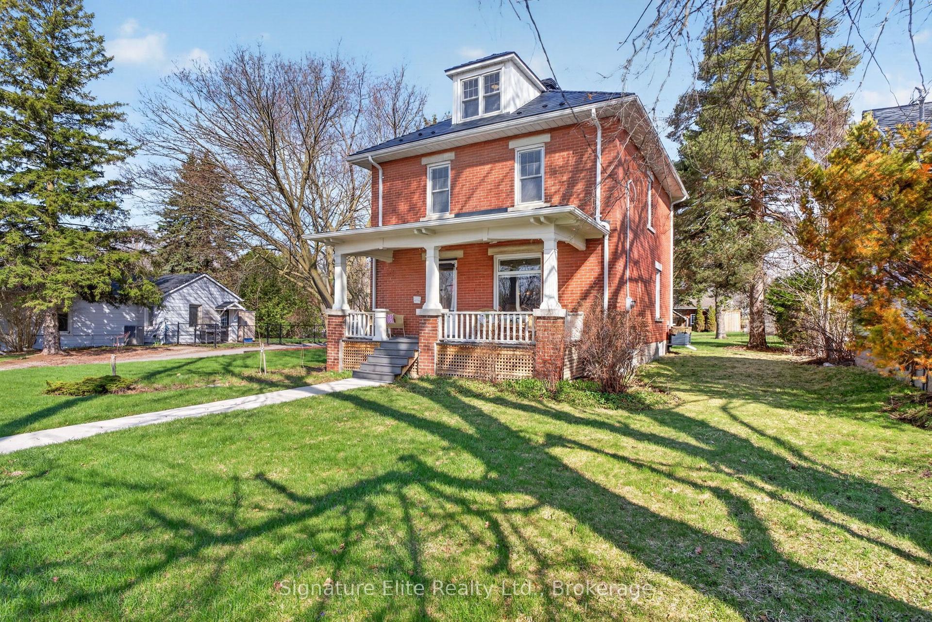 60 Winchester Road E — photo 1