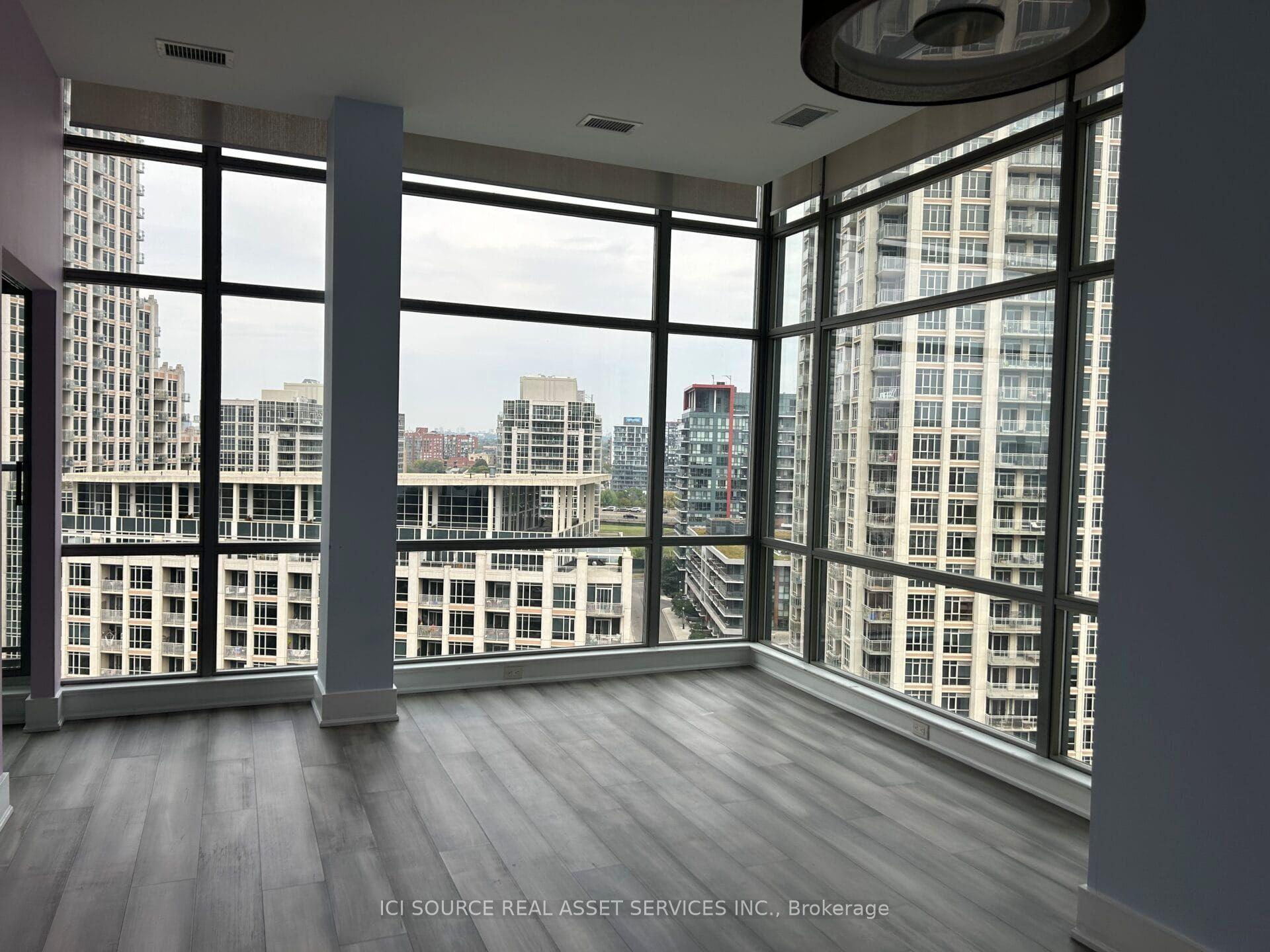 637 Lake Shore Boulevard W 1017 #1017 — photo 1
