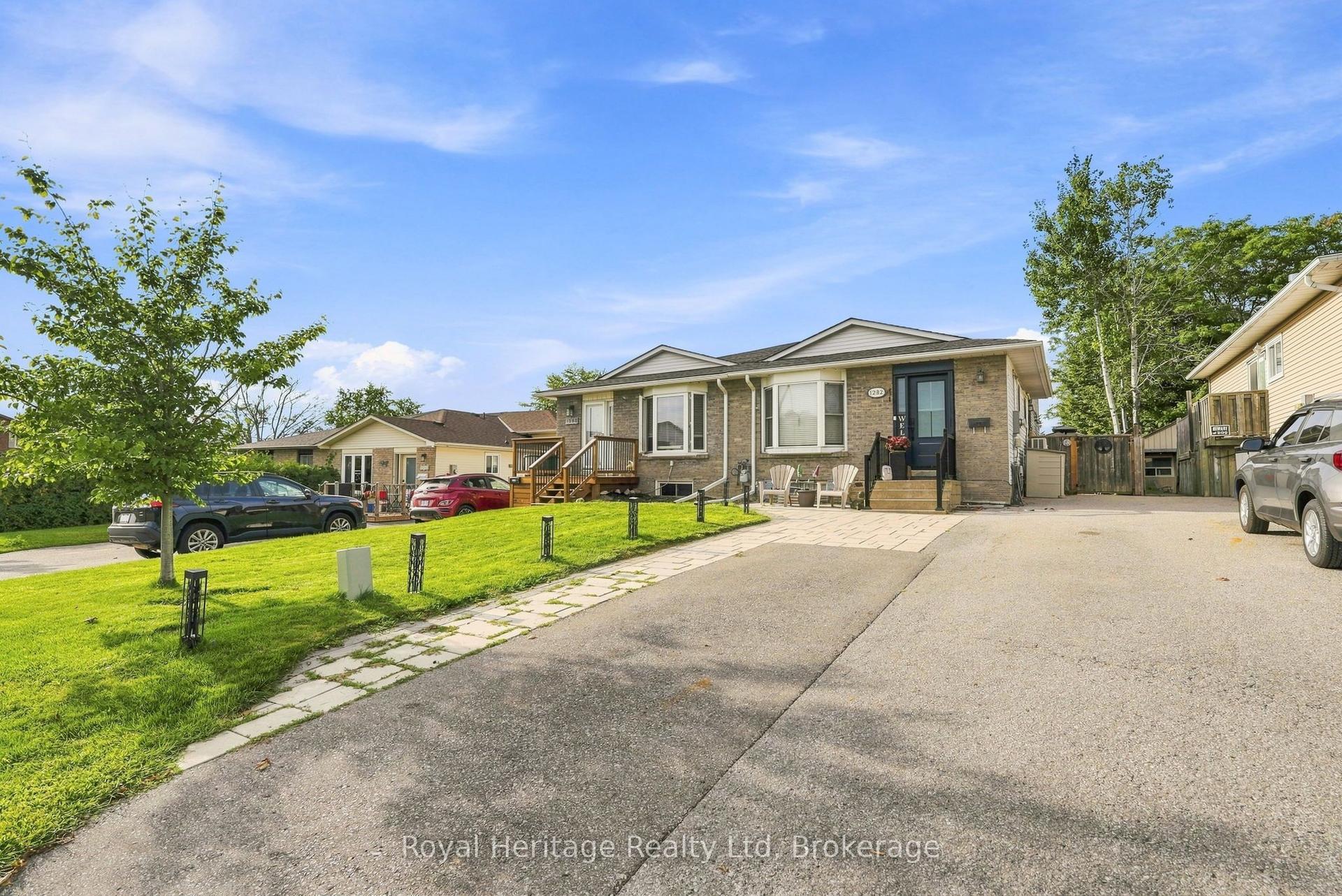 1282 Sunningdale Avenue, Oshawa — Semi-Detached for sale, photo 1