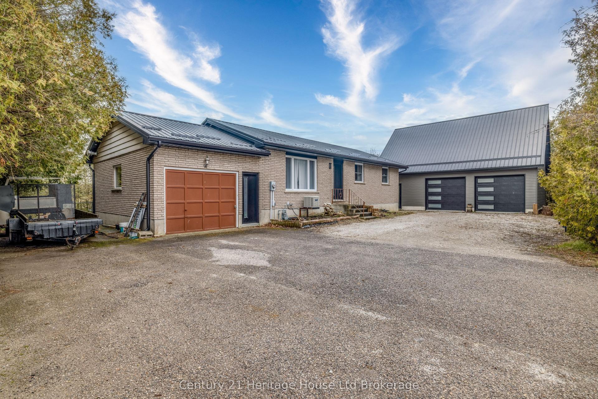 49395 Nova Scotia Line N — photo 1