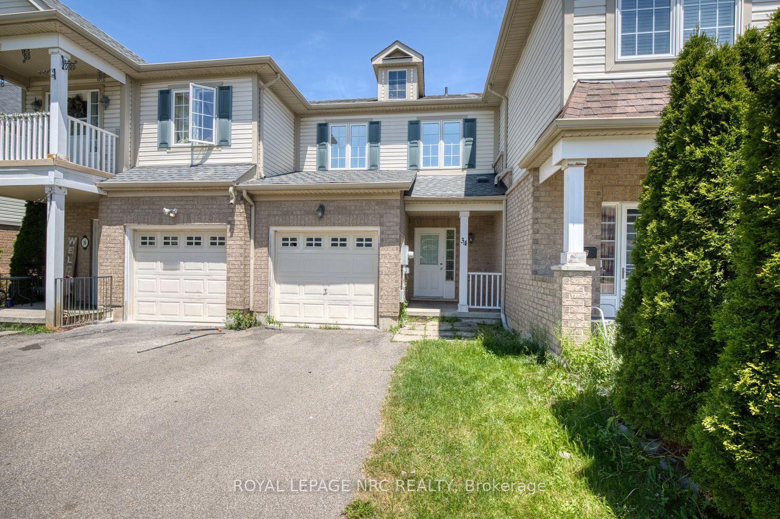 34 Chloe Street, St. Catharines — Townhouse for sale, photo 1