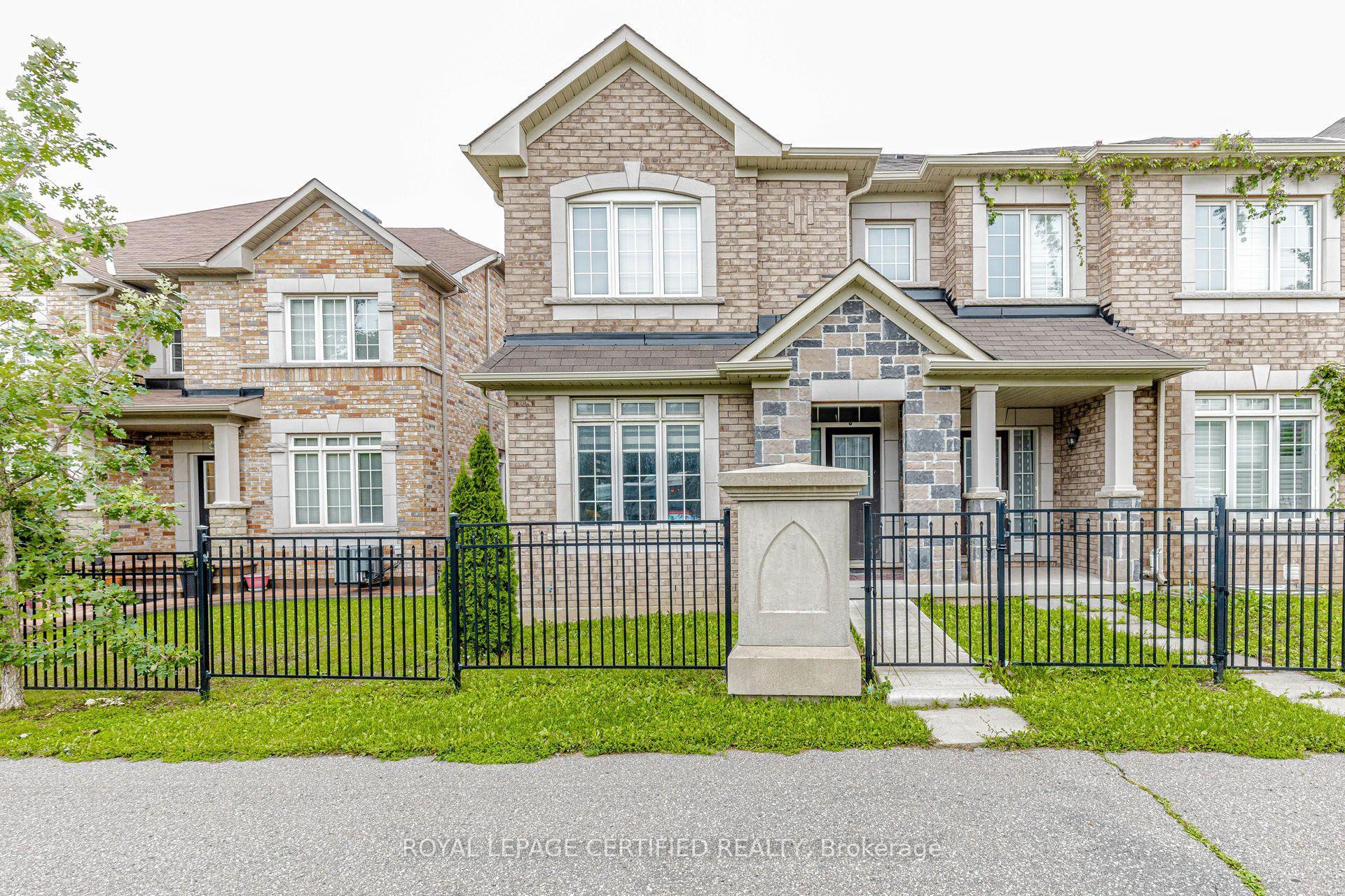 66 Hatton Court, Brampton — Townhouse for sale, photo 1