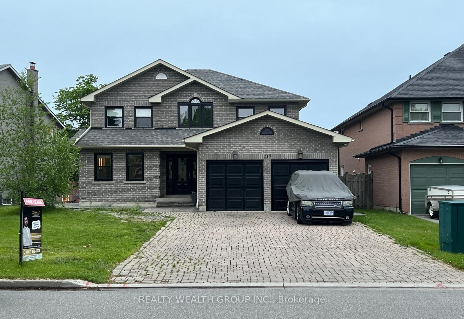 219 Lake Driveway Drive W — photo 1