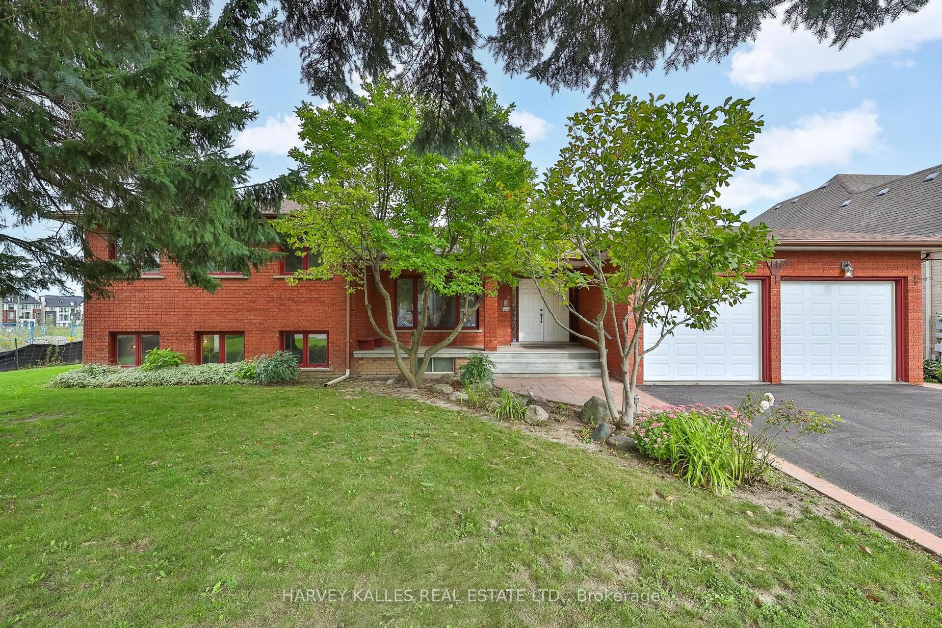113 Bond Crescent, Richmond Hill — Detached for sale, photo 1