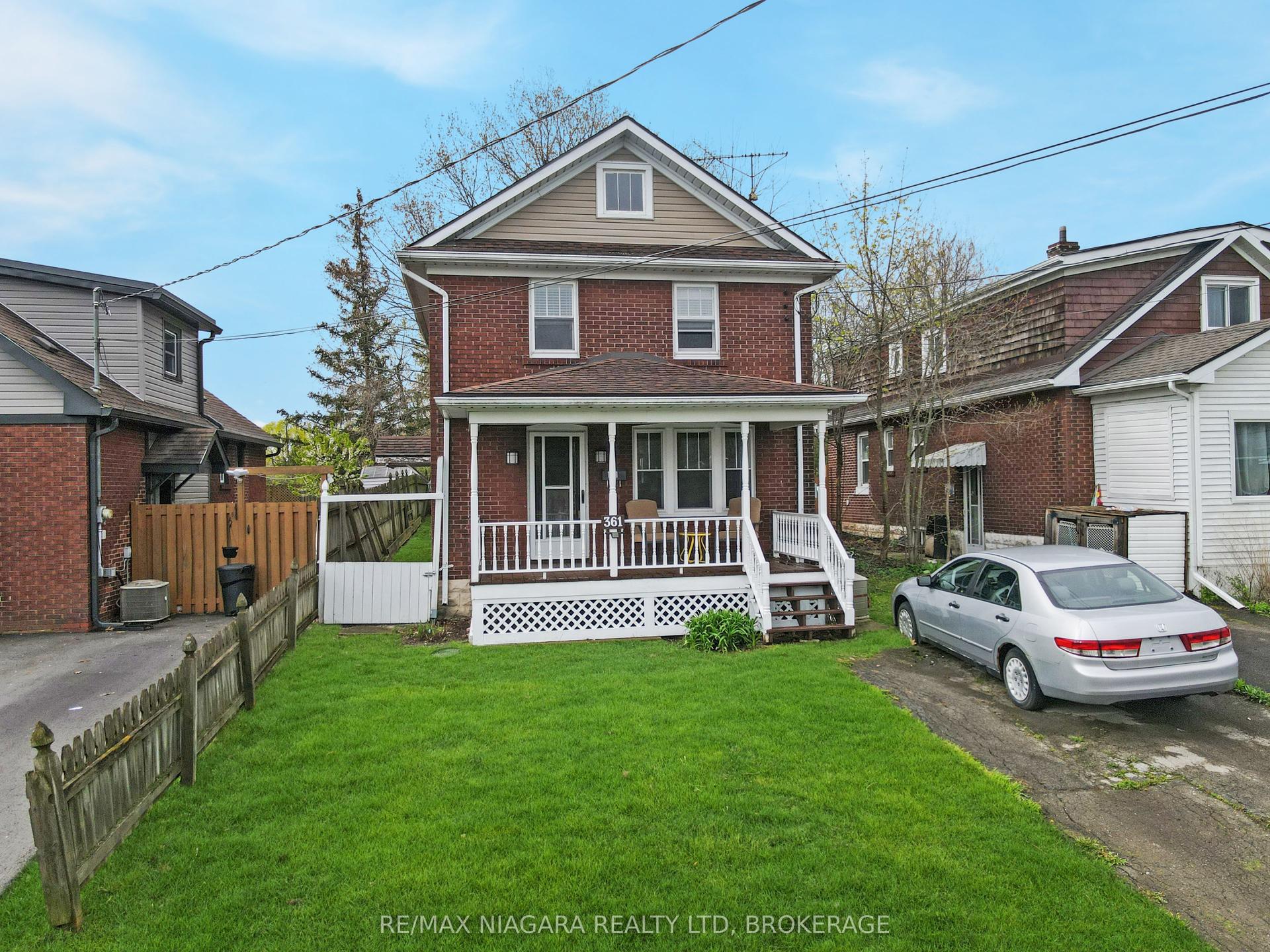 361 Bowen Road — photo 1