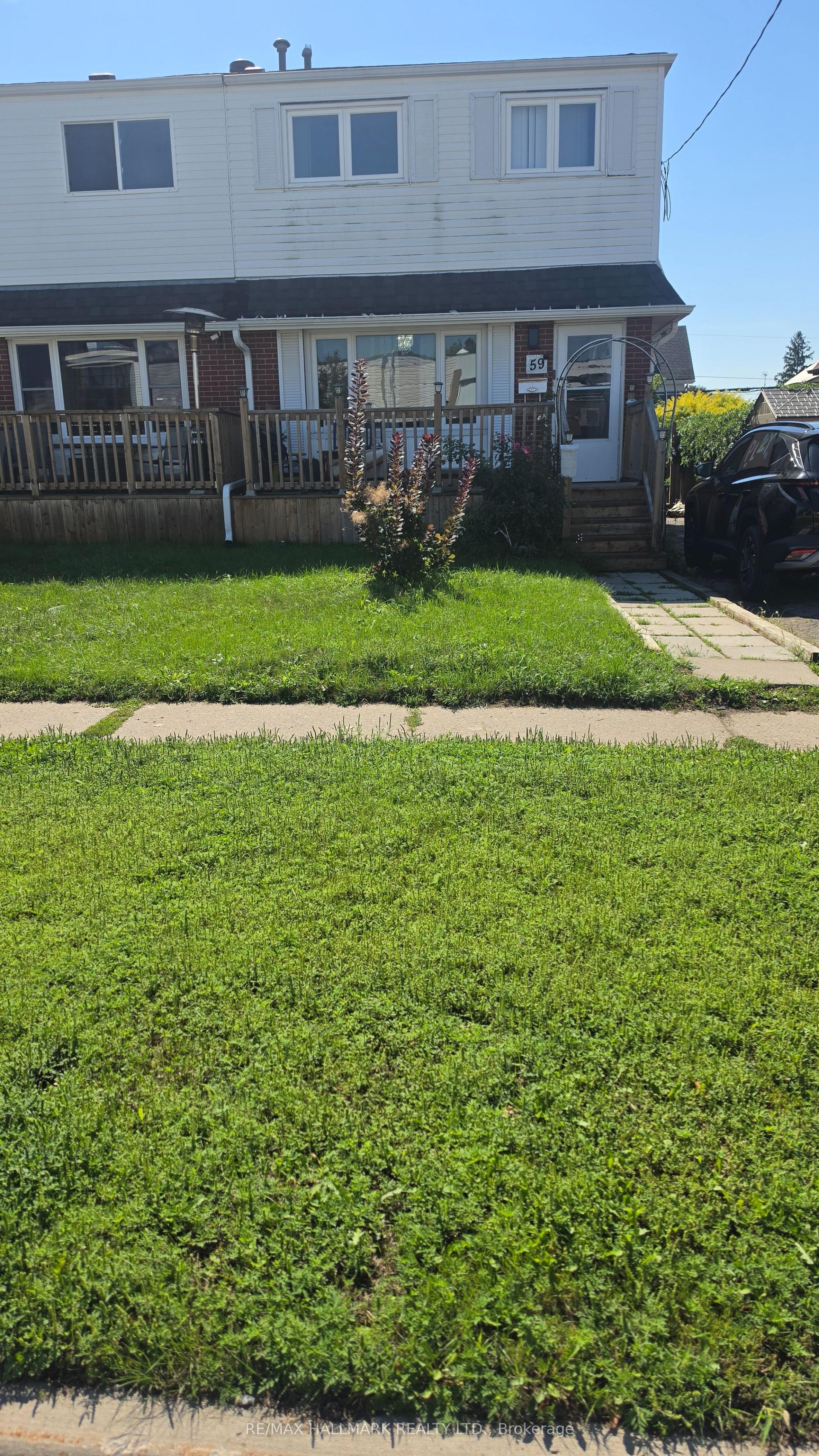 59 Russett Avenue, Oshawa — Semi-Detached for lease, photo 1