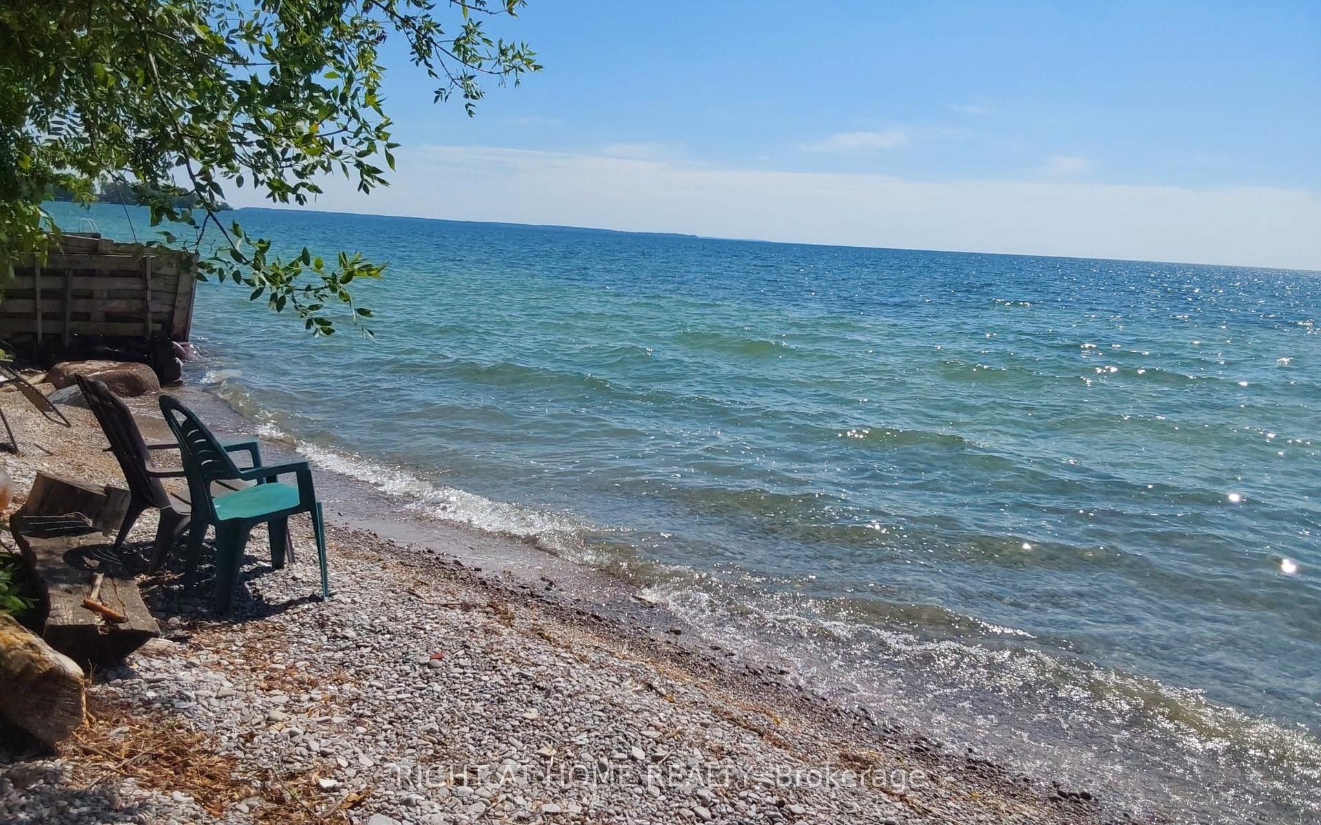 2323 Lakeshore Drive, Ramara — Detached for sale, photo 1