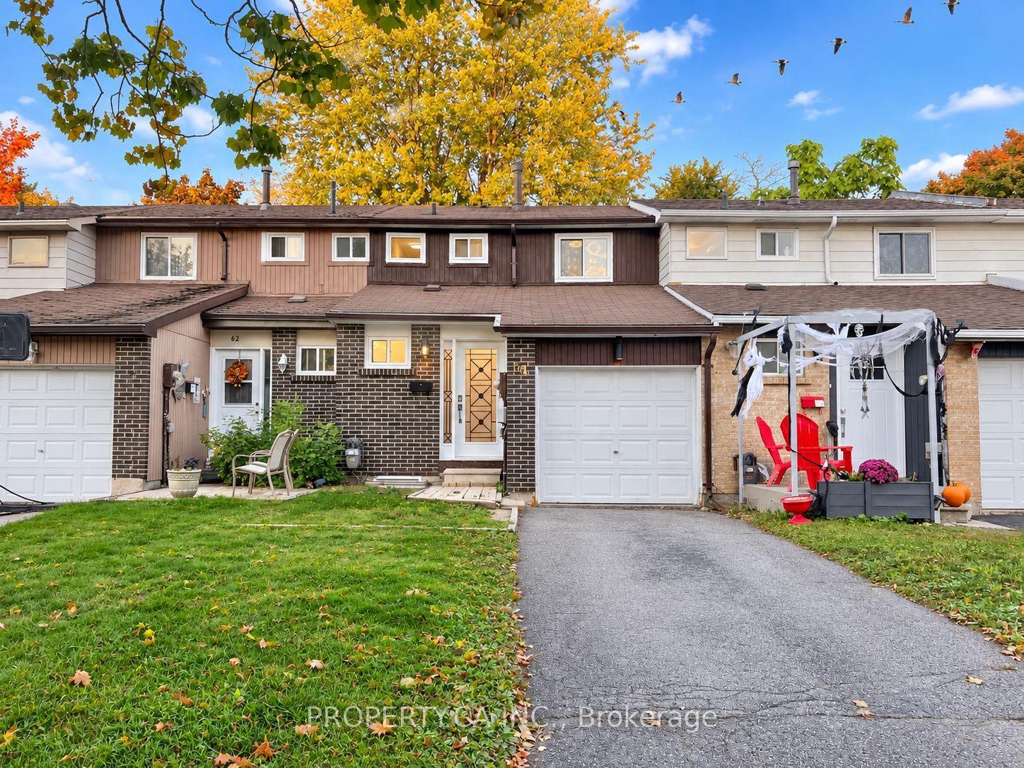 64 Chaucer Crescent, Barrie — Townhouse for lease, photo 1