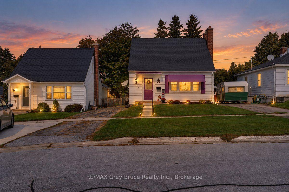 714 5th Street E, Owen Sound — Detached for sale, photo 1