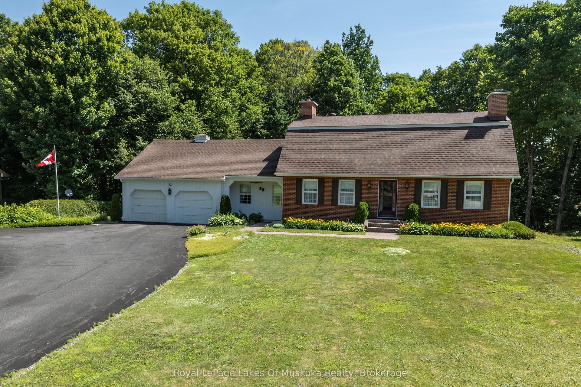 33 South Muskoka Drive, Bracebridge — Detached for sale, photo 1